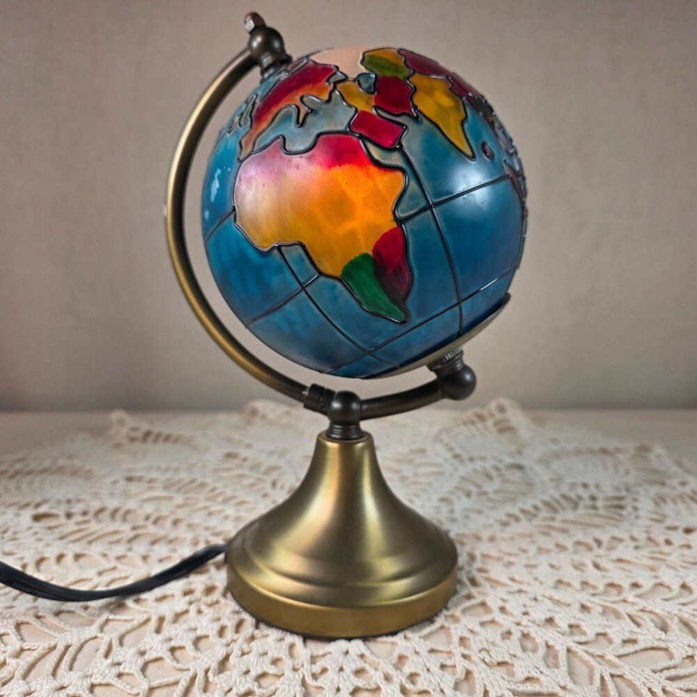 Stained Glass Globe Table Lamp With Brass Base